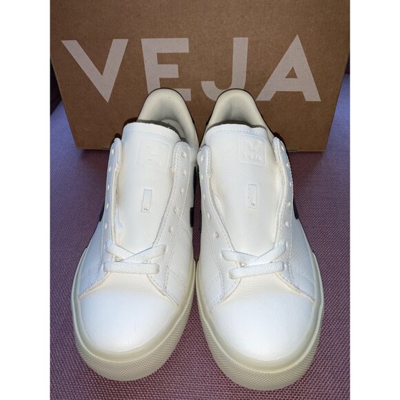 Veja Campo Sneaker in Extra White & Black 38 7 Ne with Box Womens Athletic SHoes - Picture 6 of 15